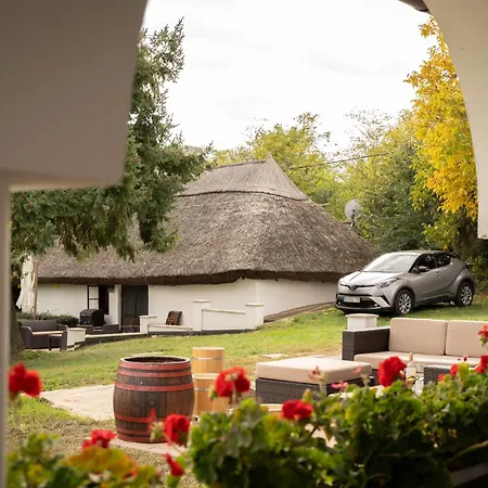 Vakantiehuis Balaton - Your Hide Away