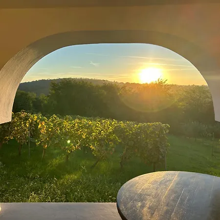 Vakantiehuis Balaton - Your Hide Away *