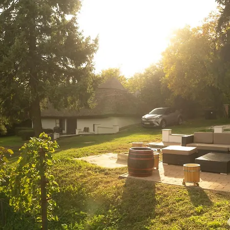 Vakantiehuis Balaton - Your Hide Away *