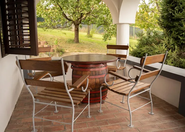 Prázdninový dům Balaton - Your Hide Away