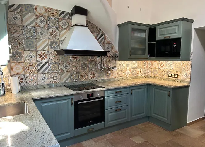 Balaton - Your Hide Away * צ'רסגטומאי