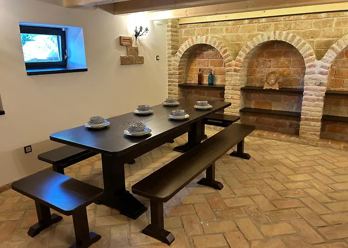 בית נופש Balaton - Your Hide Away